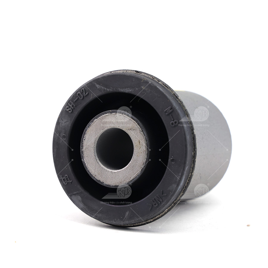 Cao su càng A trước dưới, phía trước CVM-18